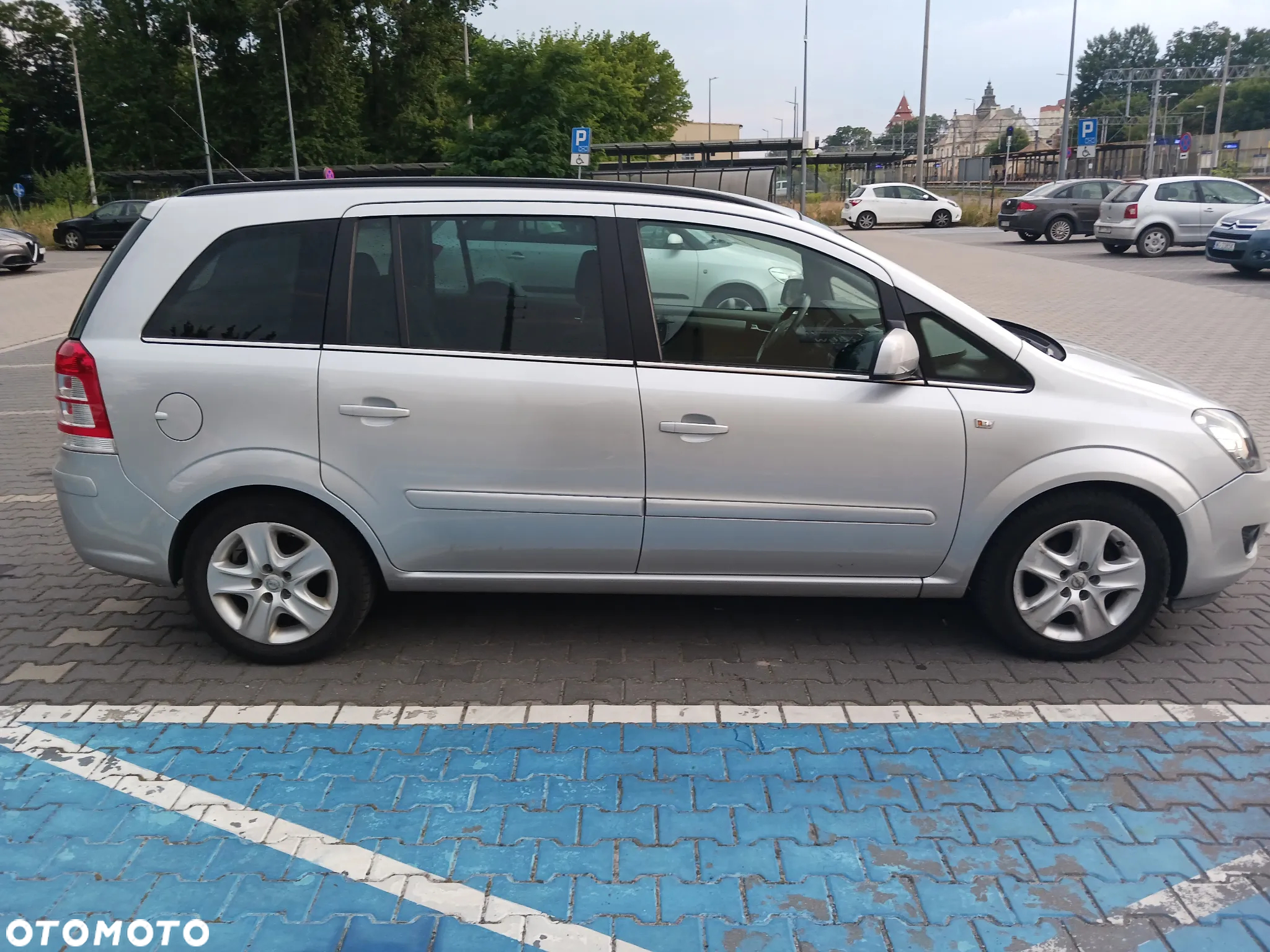 Opel Zafira 1.6 - 3
