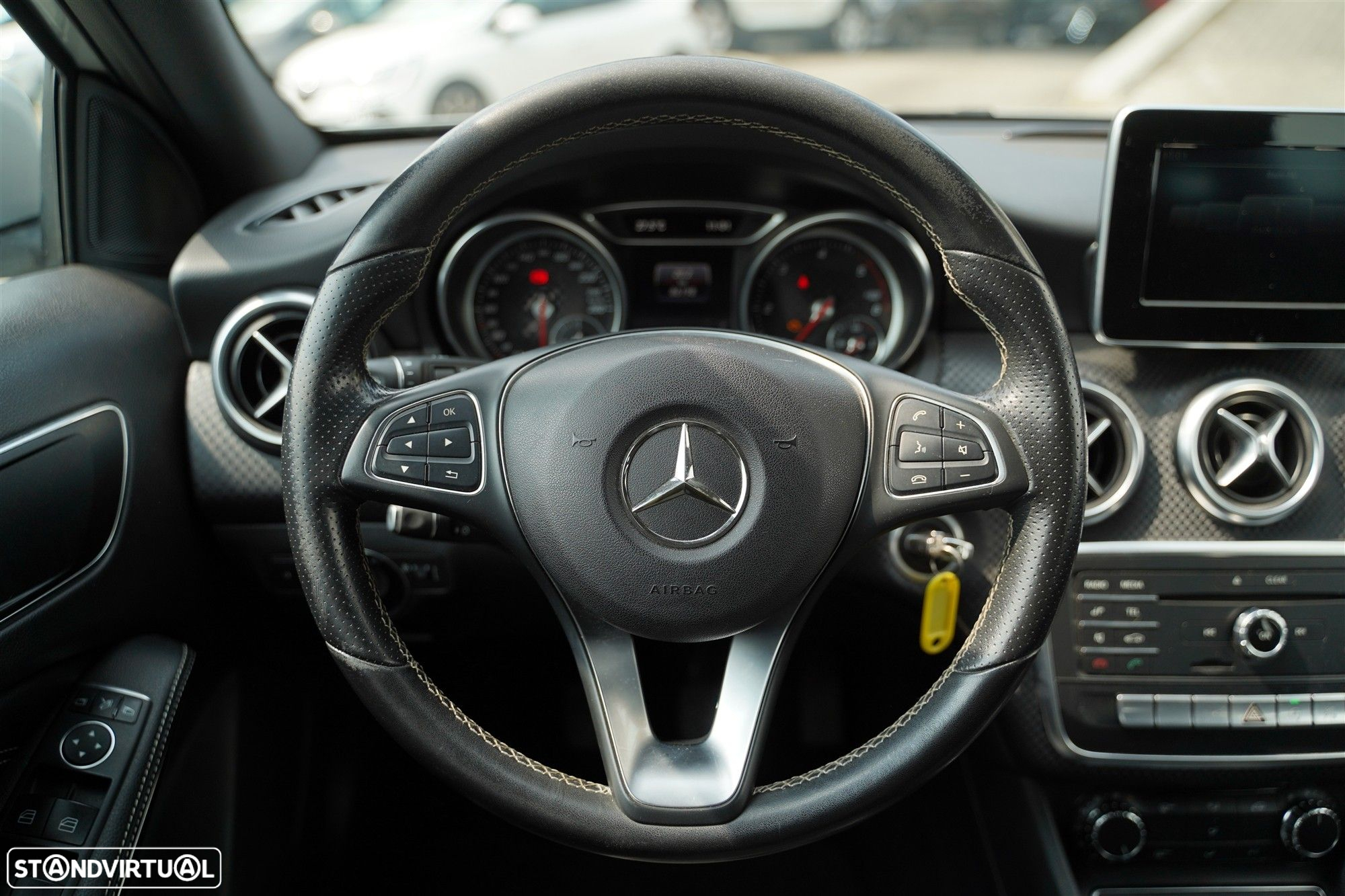 Mercedes-Benz A 180 d Urban - 17