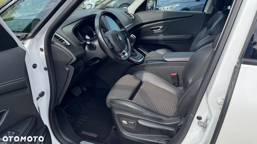 Renault Scenic ENERGY dCi 110 EDC BOSE EDITION - 26