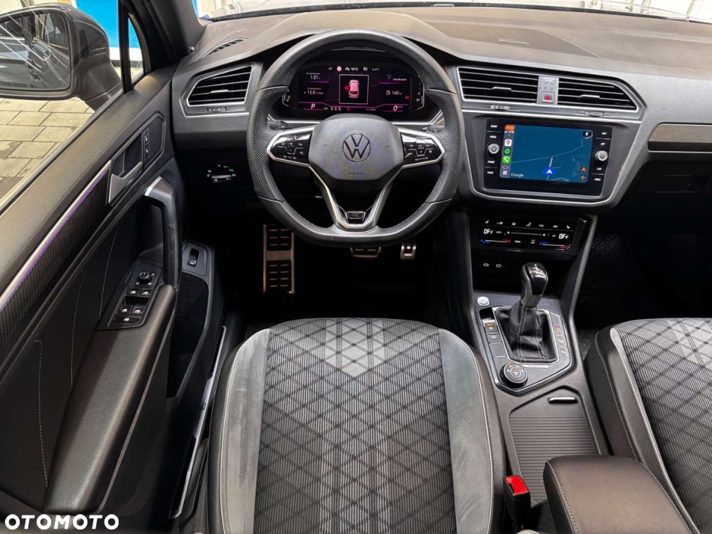 Volkswagen Tiguan - 21