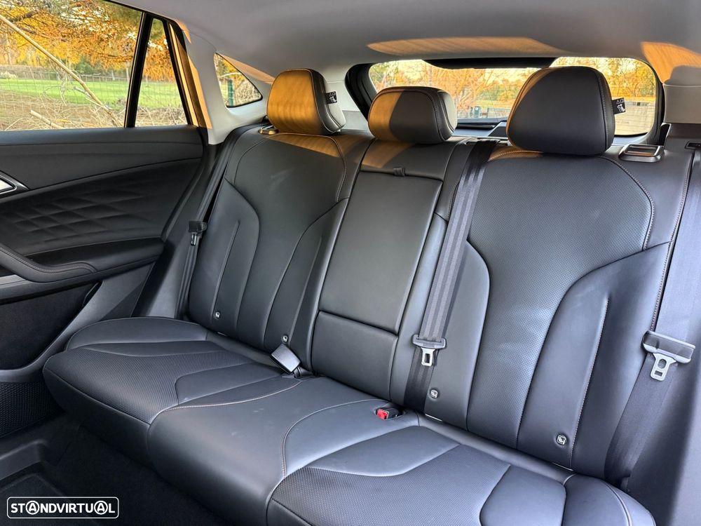 MG HS 1.5 Plug-in Hybrid Luxury - 30