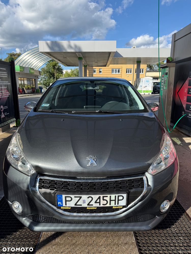 Peugeot 208 1.2 PureTech Style - 3
