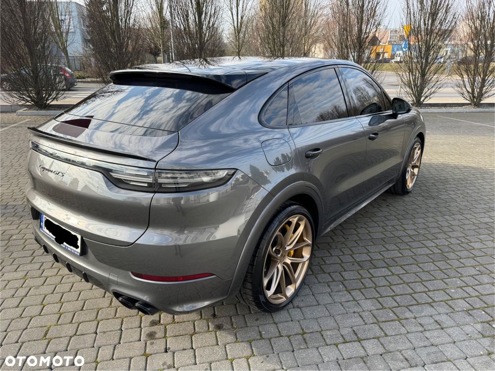 Porsche Cayenne Coupe GTS - 5