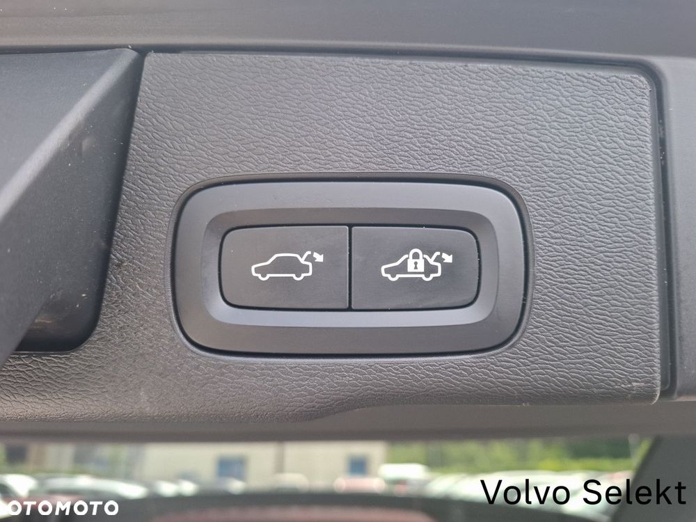 Volvo XC 60 - 38