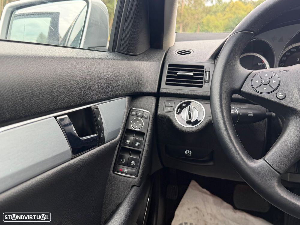 Mercedes-Benz C 250 CDI Avantgarde BlueEfficiency Aut. - 31
