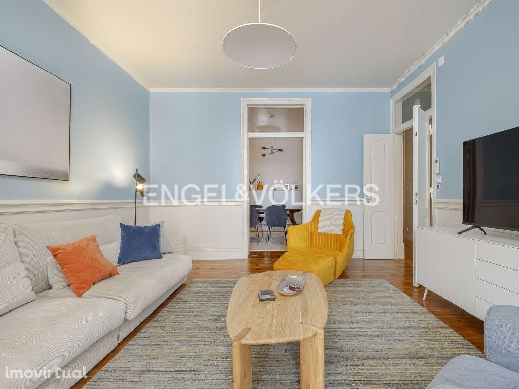 Excelente T4 c/ varanda junto ao Marquês de Pombal - Grande imagem: 4/39