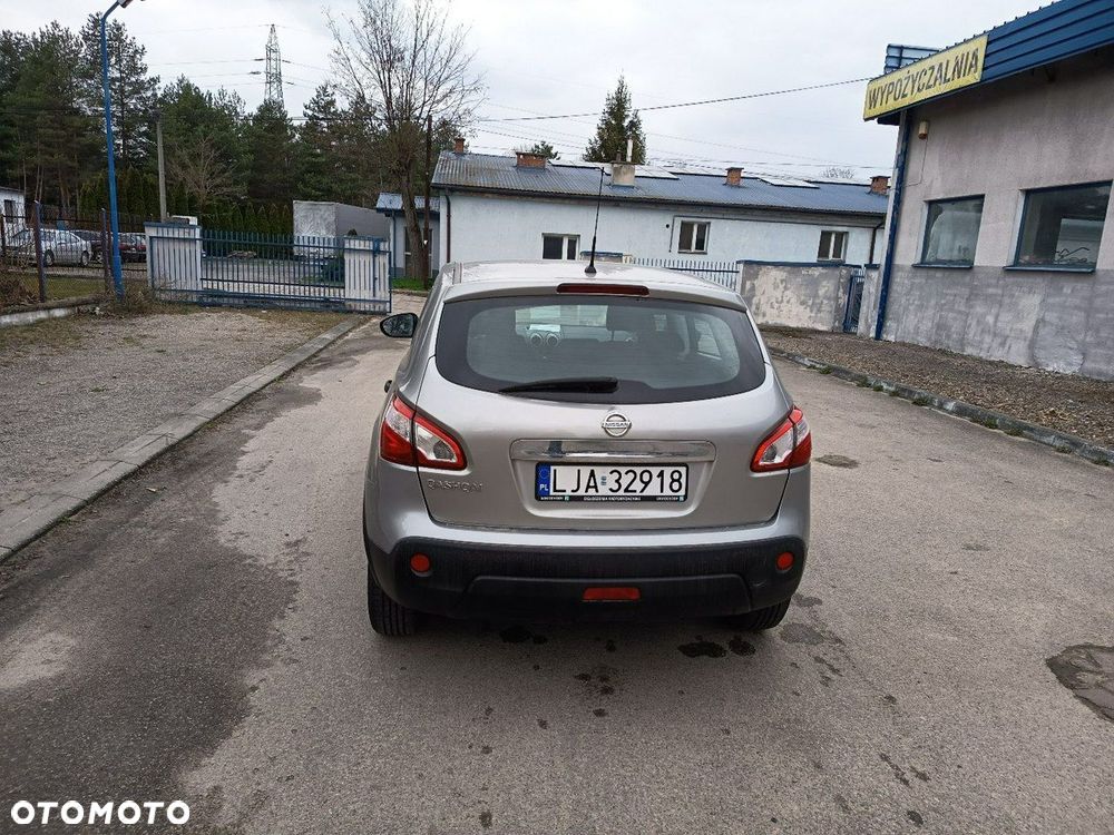 Nissan Qashqai - 14