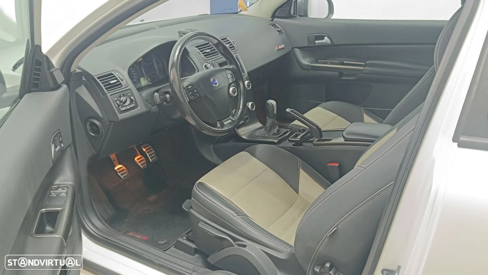 Volvo C30 D2 RDesign Edition - 7