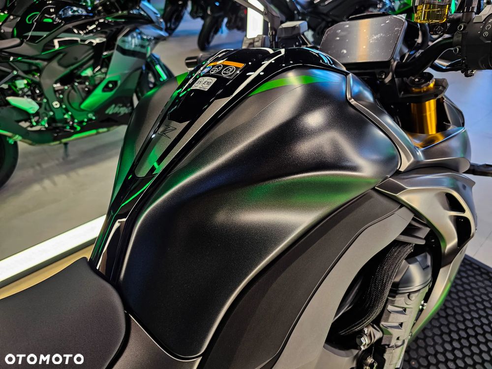Kawasaki Z - 6