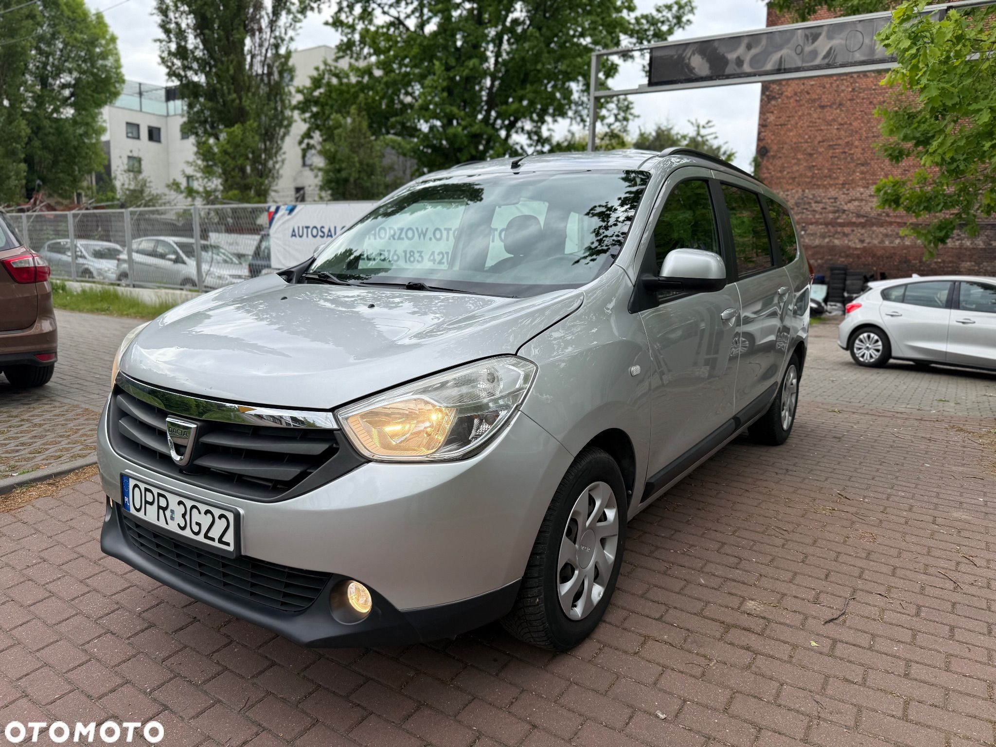 Dacia Lodgy 1.2 TCe Laureate - 1