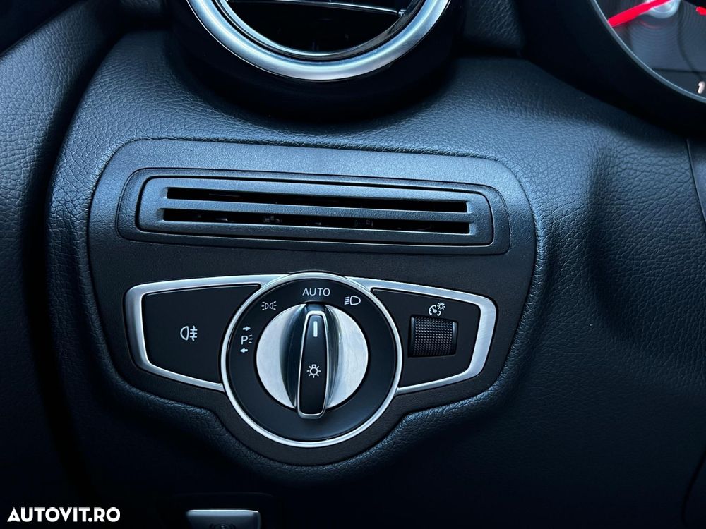 Mercedes-Benz C - 16