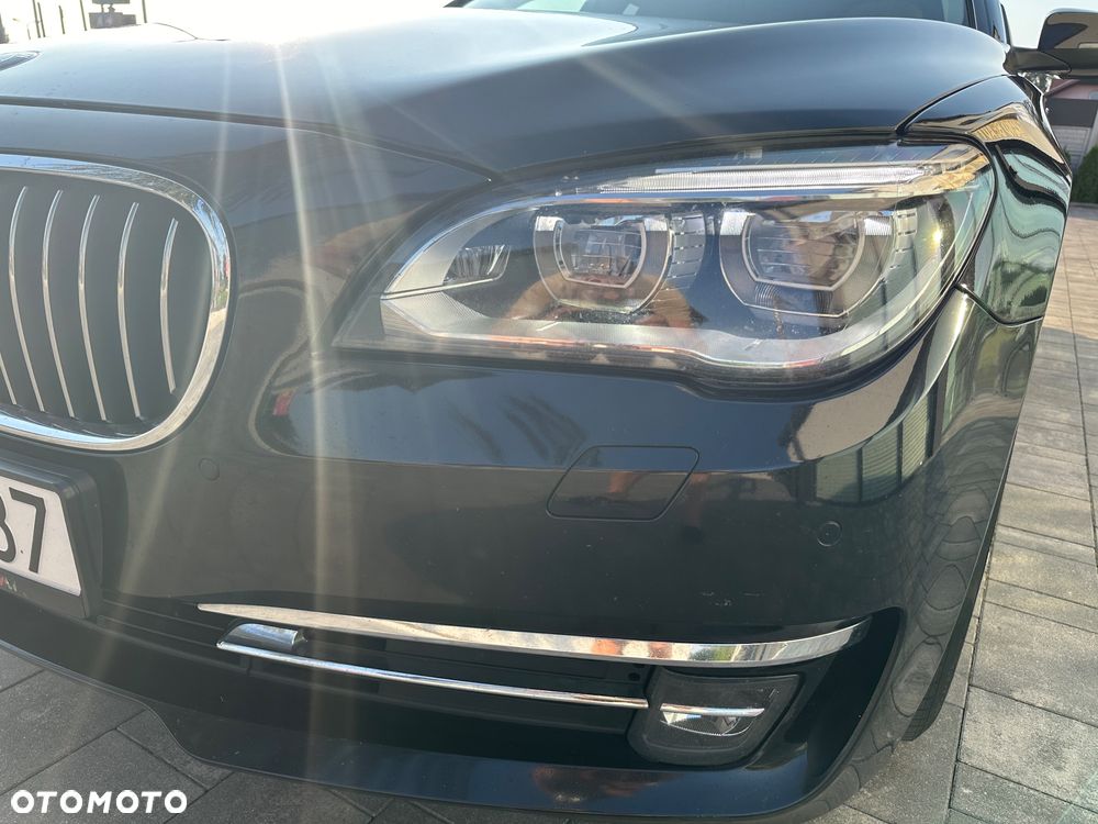 BMW Seria 7 730d xDrive - 10