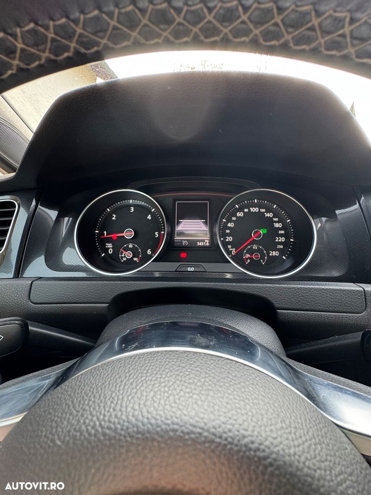 Volkswagen Golf 2.0 TDI DPF BMT DSG GTD - 5