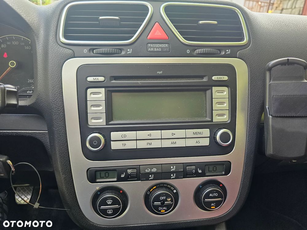 Volkswagen Eos 2.0 FSI Individual Chrom - 21