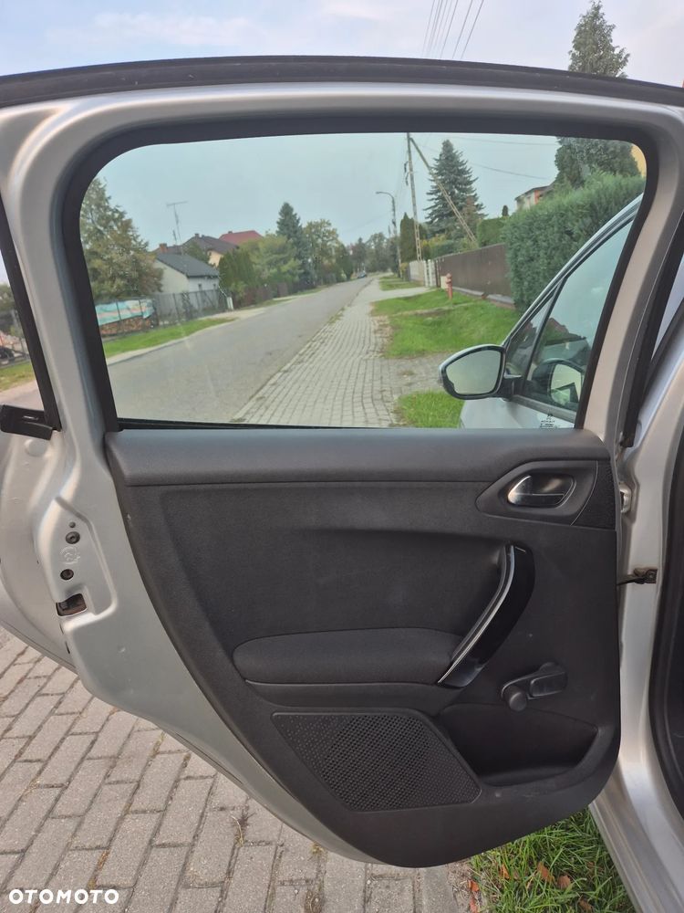 Peugeot 208 1.4 VTi Active - 12