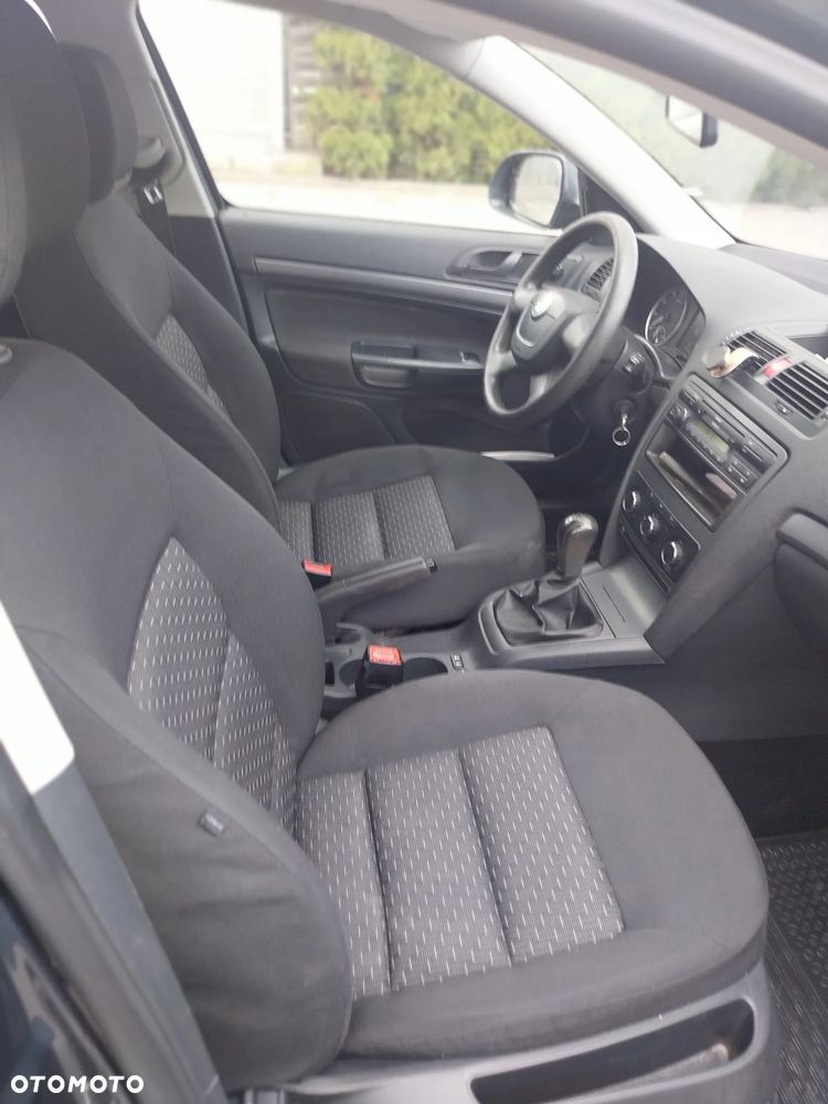 Skoda Octavia 1.6 Active - 12