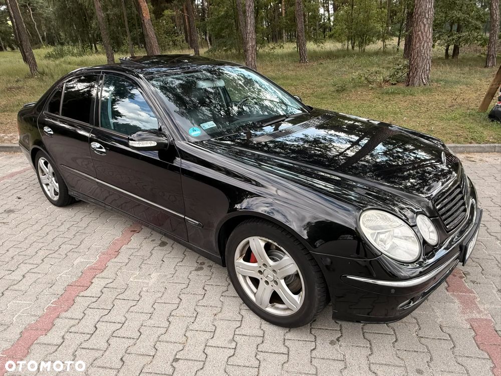 Mercedes-Benz Klasa E 500 Avantgarde - 8