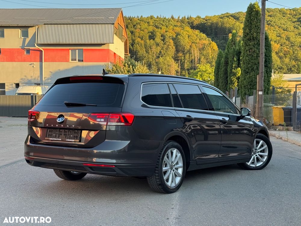 Volkswagen Passat 2.0 TDI DSG (BlueMotion Technology) Highline - 13