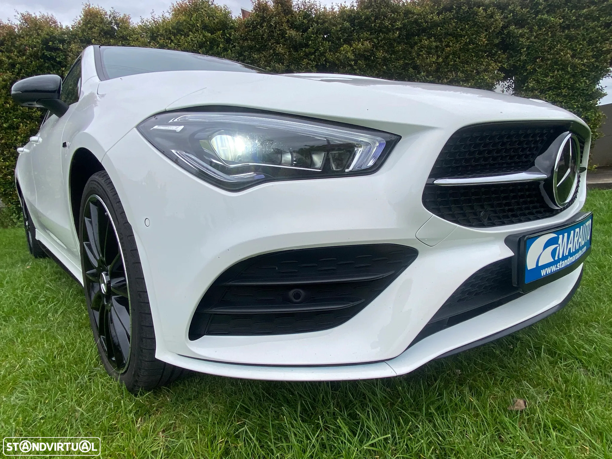 Mercedes-Benz CLA 250 e AMG Line - 2