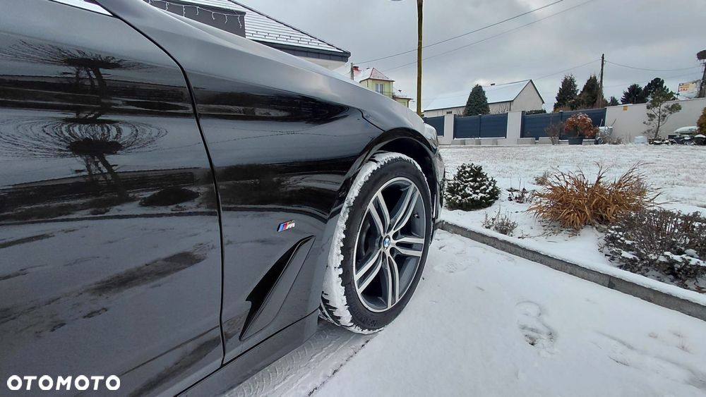 BMW Seria 5 518d Luxury Line - 17