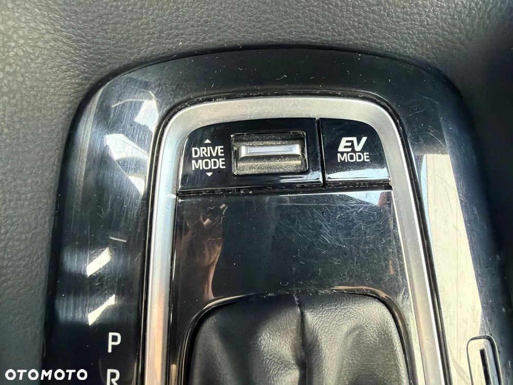 Toyota Corolla - 21