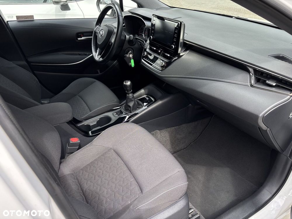 Toyota Corolla 1.2 T Comfort - 26