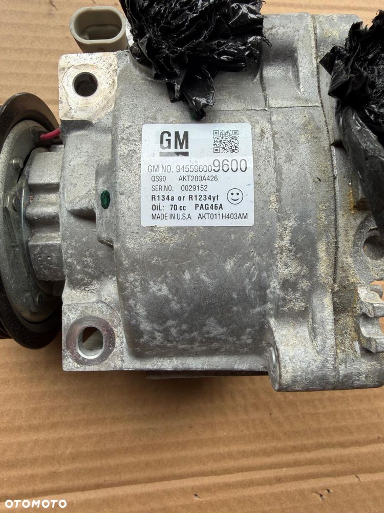 Kompresor sprężarka klimatyzacji Opel Mokka A 1.4 TURBO 94559600 - 2