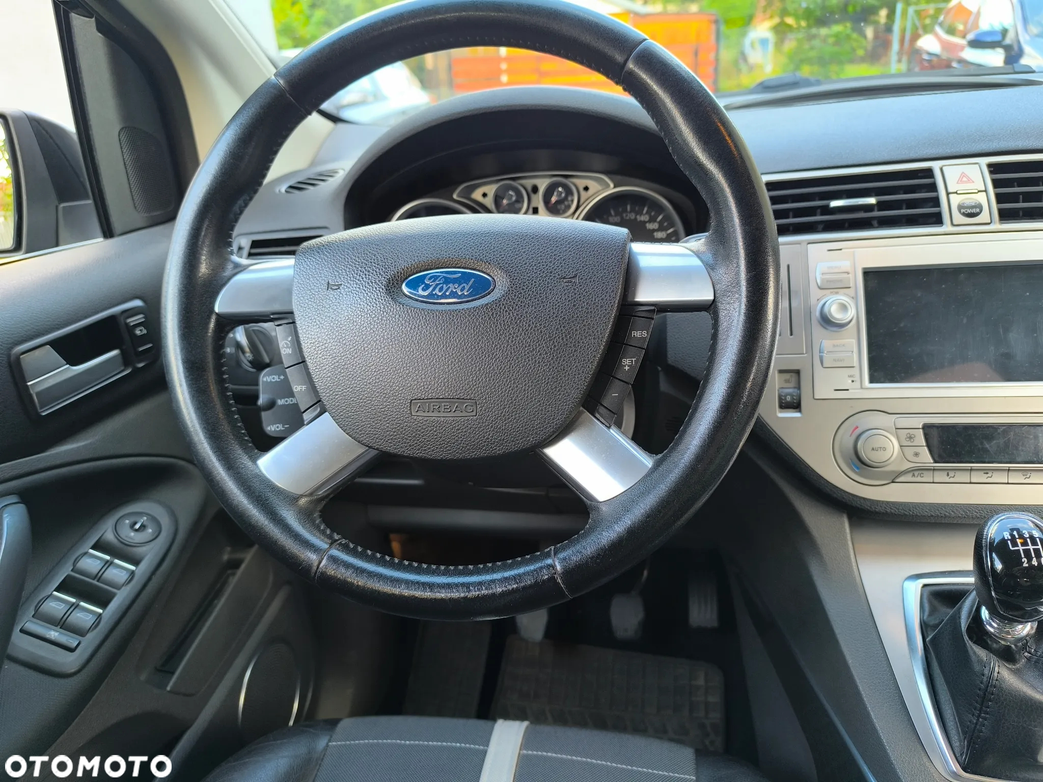 Ford Kuga 2.0 TDCi Titanium - 5