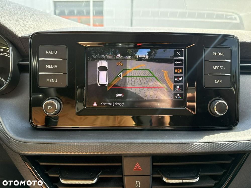 Skoda Kamiq 1.0 TSI Ambition DSG - 26