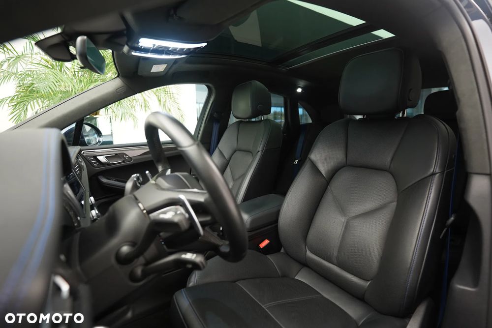 Porsche Macan - 16