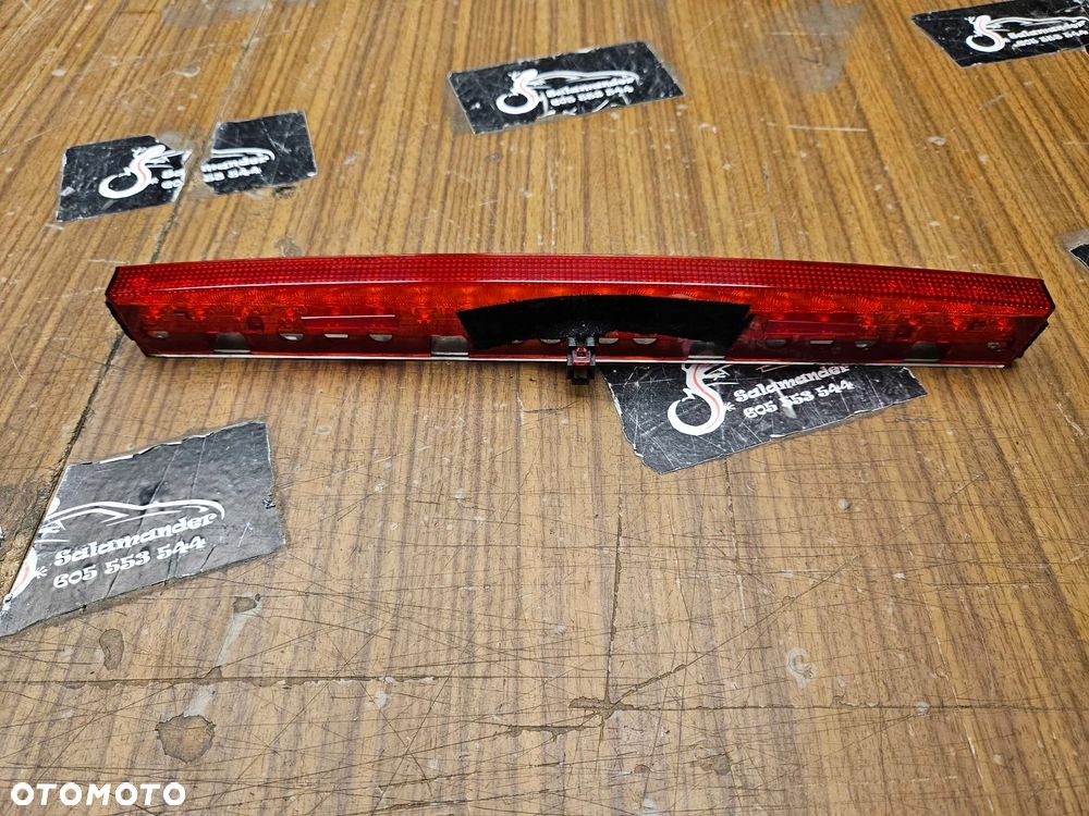 Swiatlo STOP 28427002 28427001 Lampa Stopu Trzecie Audi A4 B6 B7 Sedan - 5