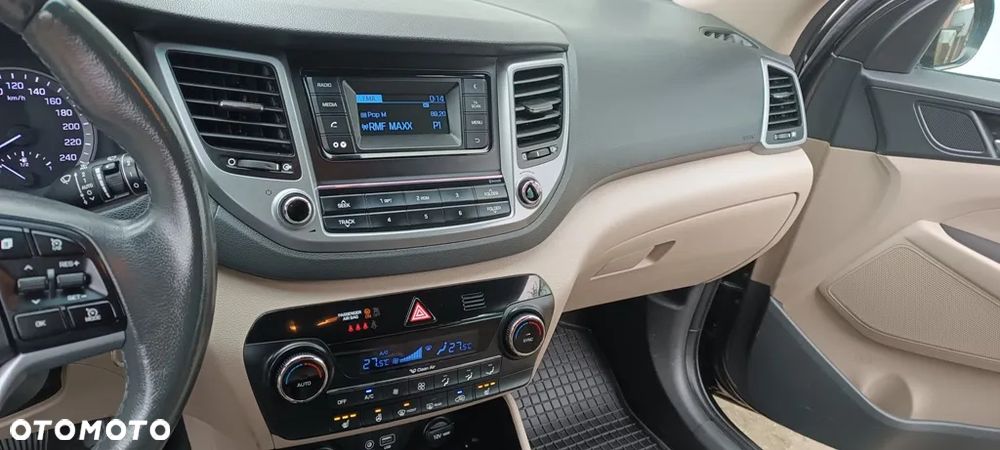 Hyundai Tucson 2.0 CRDI BlueDrive Comfort 2WD - 15