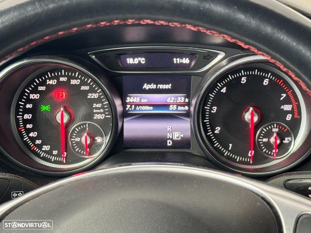 Mercedes-Benz GLA 180 AMG Line Aut. - 26