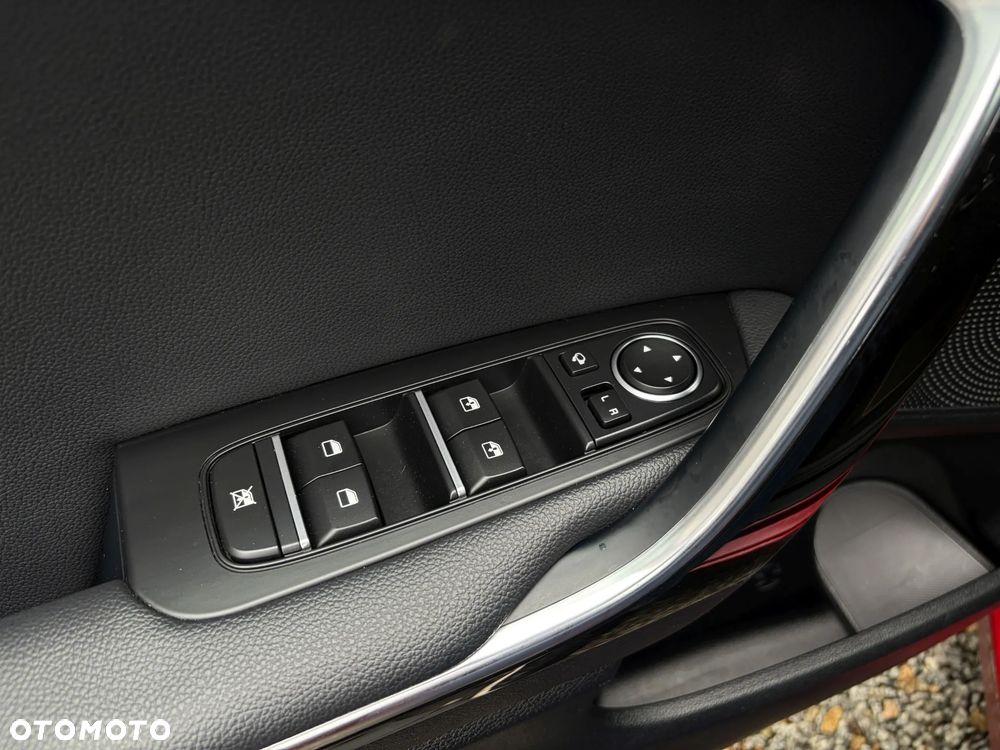 Kia Ceed 1.4 T-GDI L DCT - 33