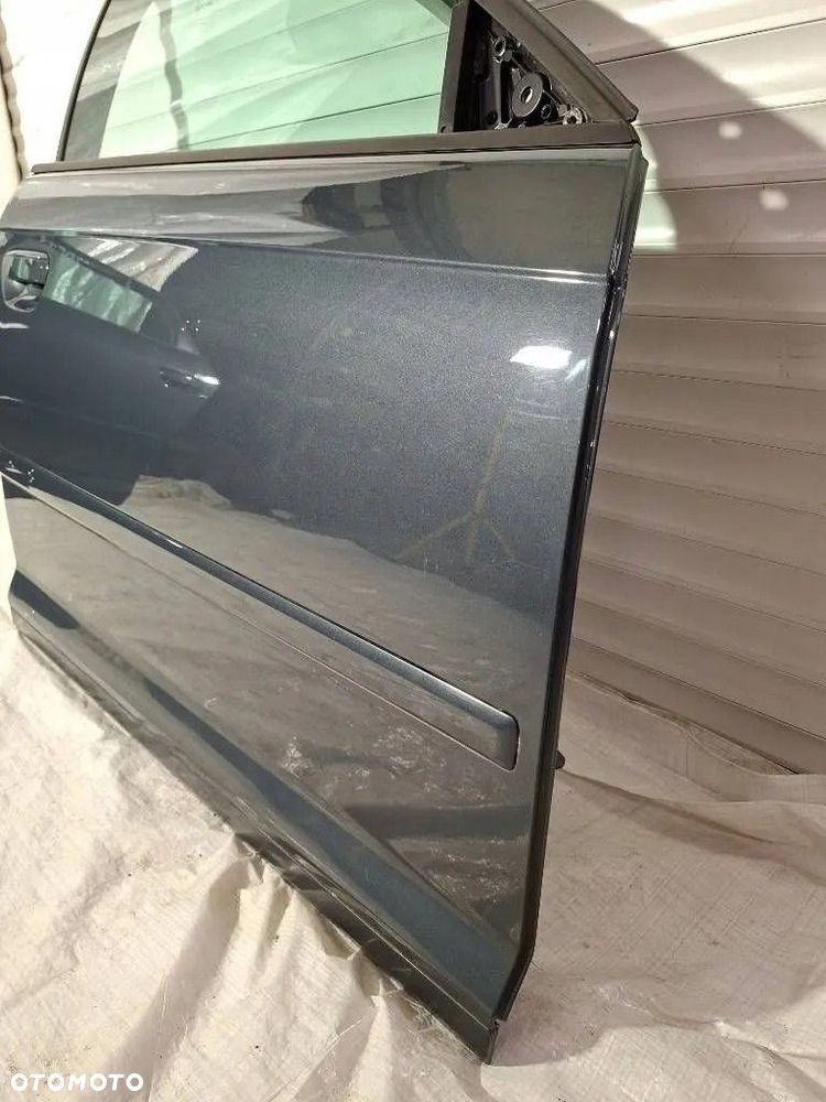 Audi A3 8P 2009 Drzwi prawe przednie tylnie przód prawy tył LZ7H fajny stan - 8