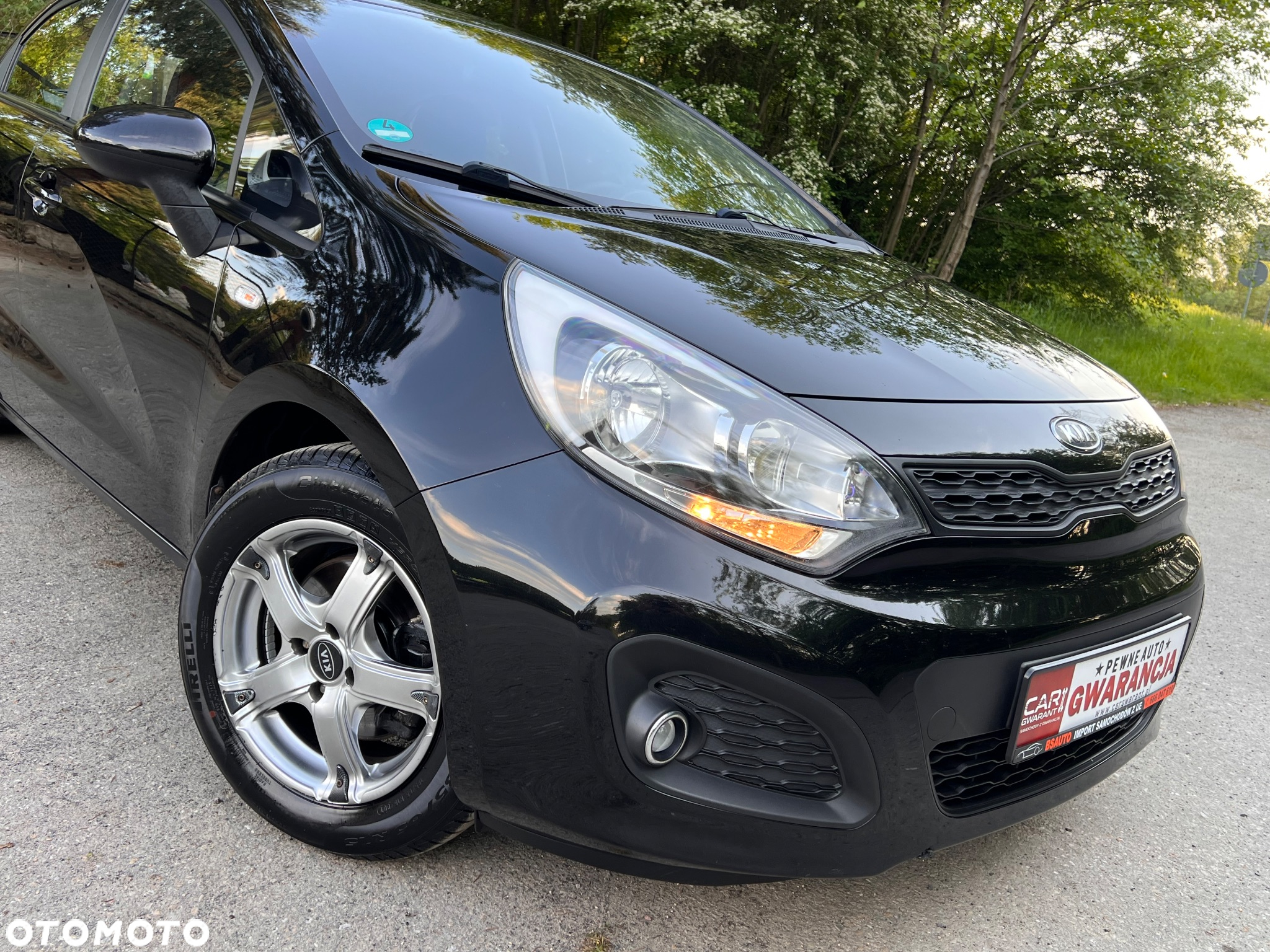 Kia Rio 1.4 L - 11