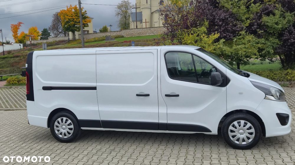 Opel VIVARO - 22