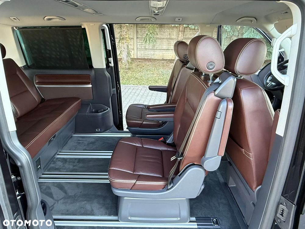 Volkswagen Multivan - 34