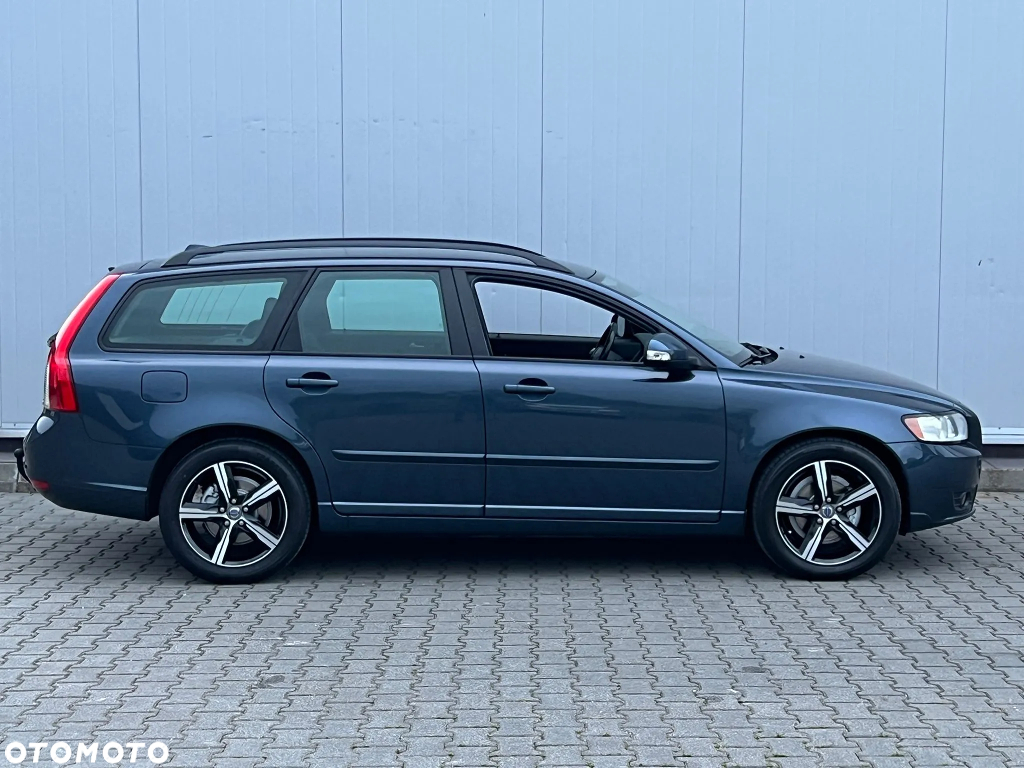 Volvo V50 - 10