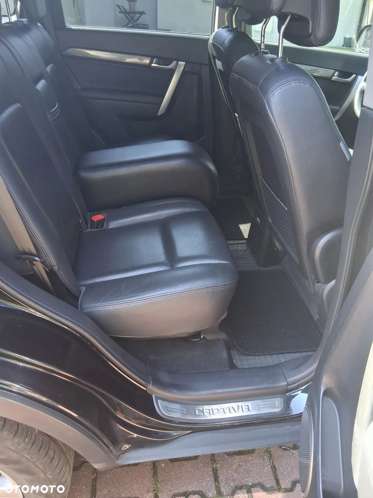 Chevrolet Captiva 2.0 d LT high - 12