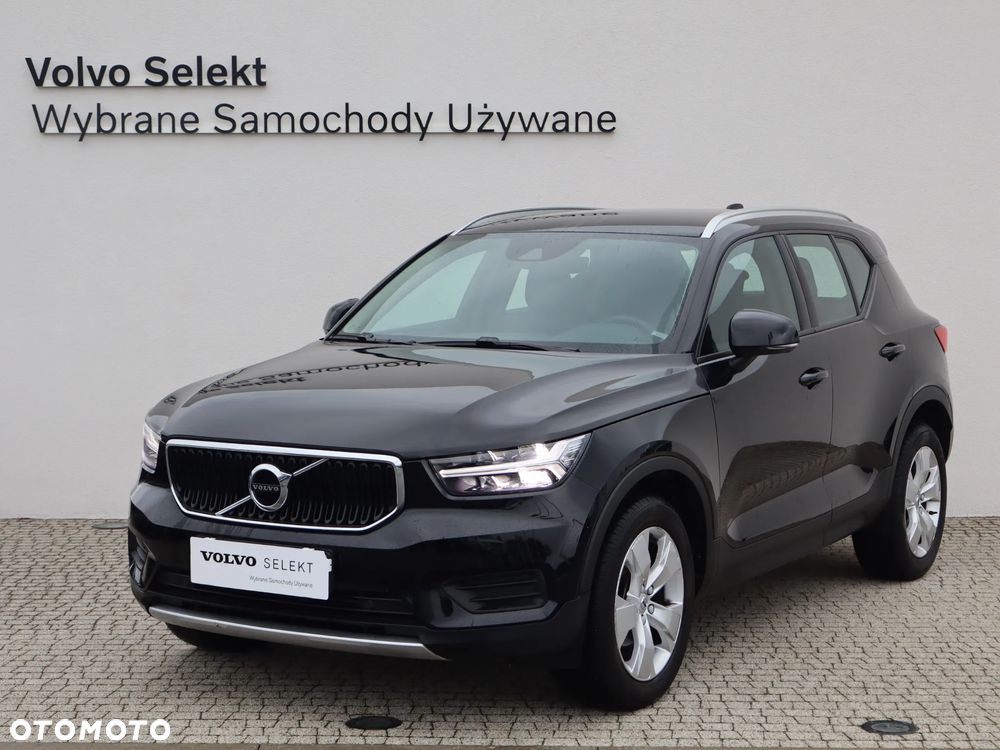 Volvo XC 40 T3 Momentum Pro - 1