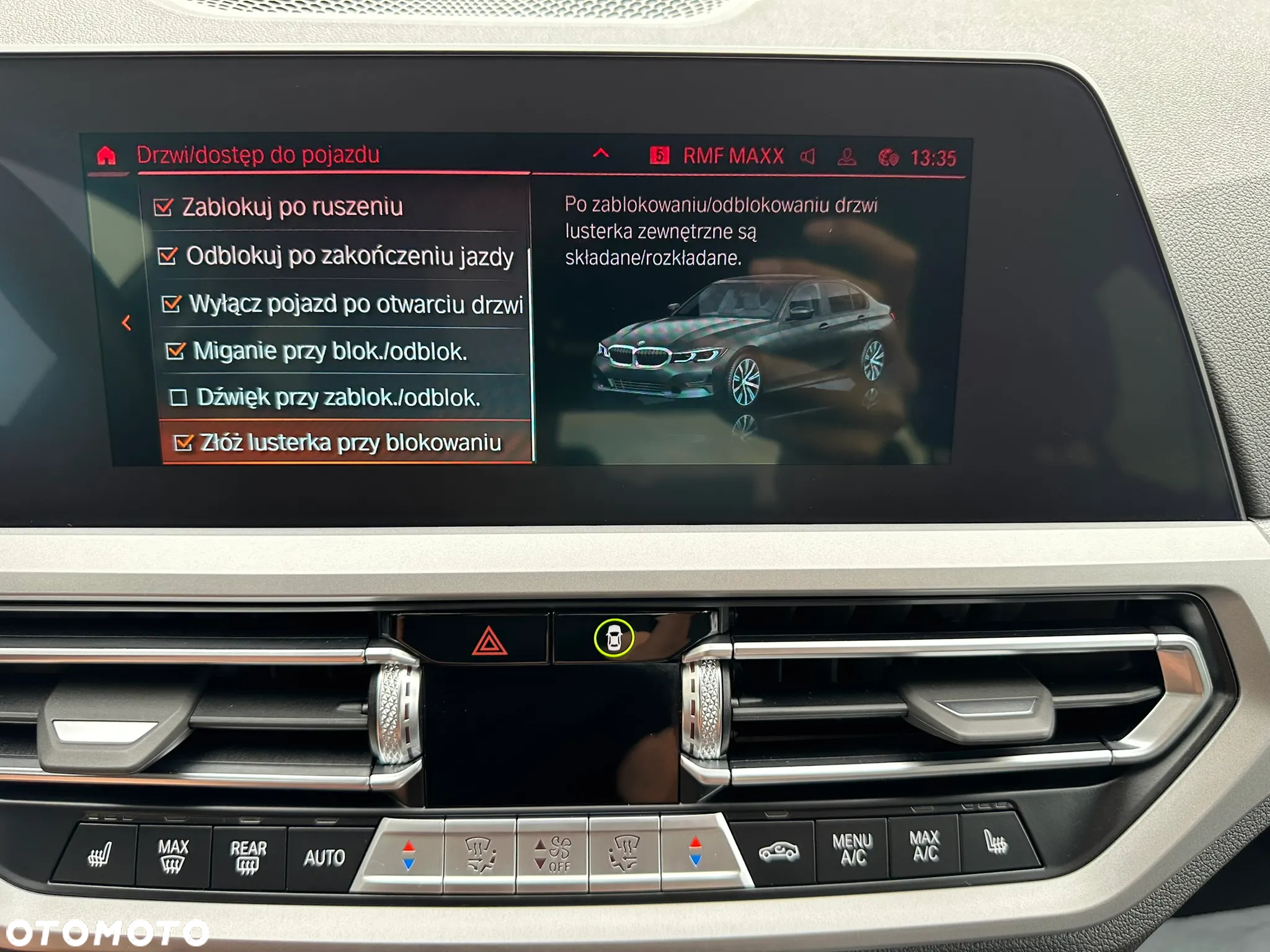 BMW Seria 3 330i Sport - 40