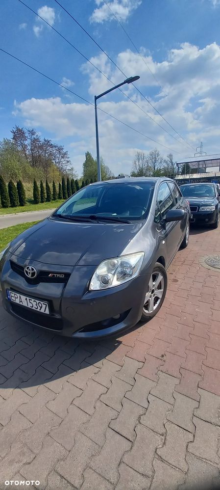 Toyota Auris 1.33 VVT-i 2010 - 4