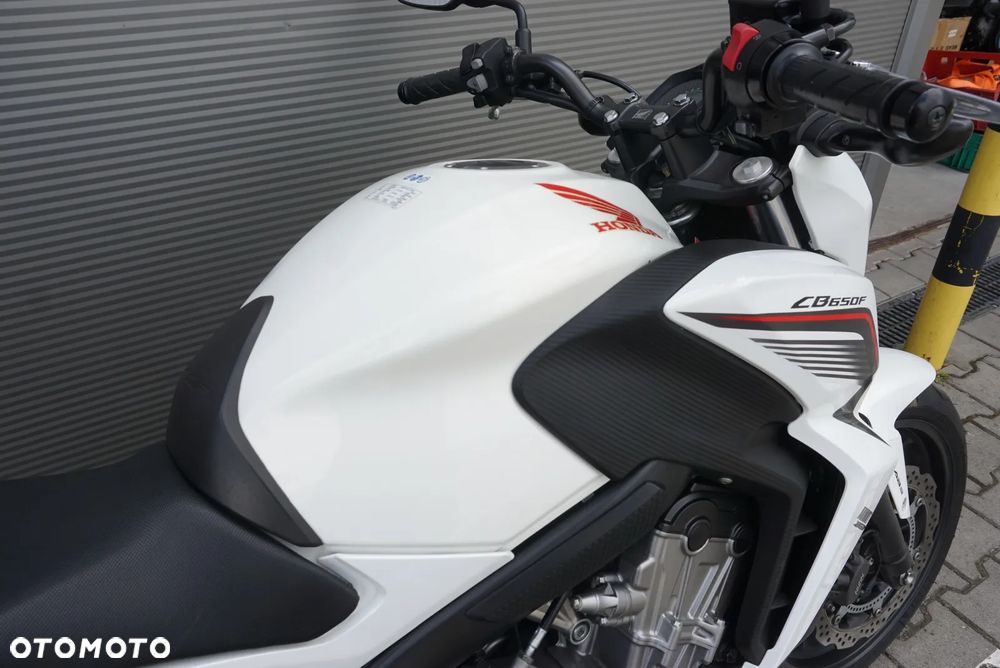 Honda CB - 18