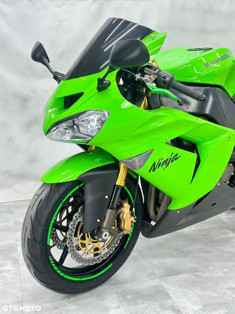 Kawasaki ZX - 3