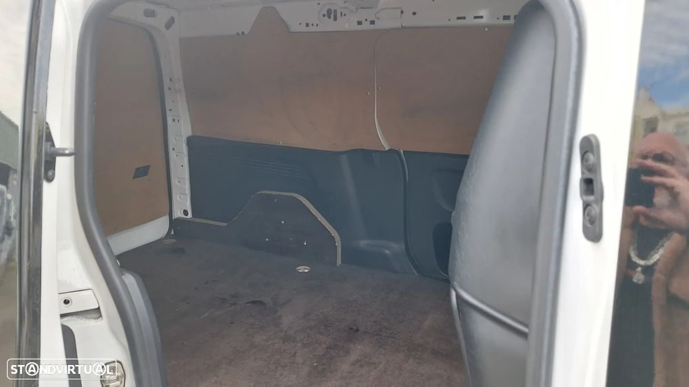 Peugeot Partner Longa - 11