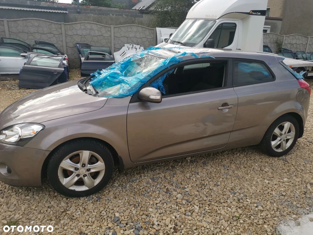 Części Kia Pro Ceed 1.6 Crdi 8Q Lakier Drzwi Zderzak Maska - 4