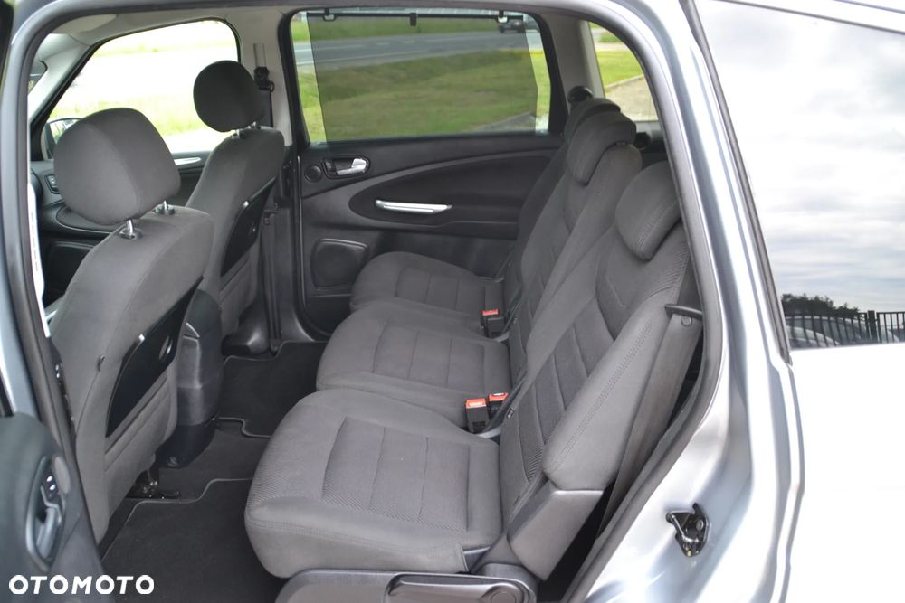 Ford S-Max 1.6 EcoBoost Titanium - 26