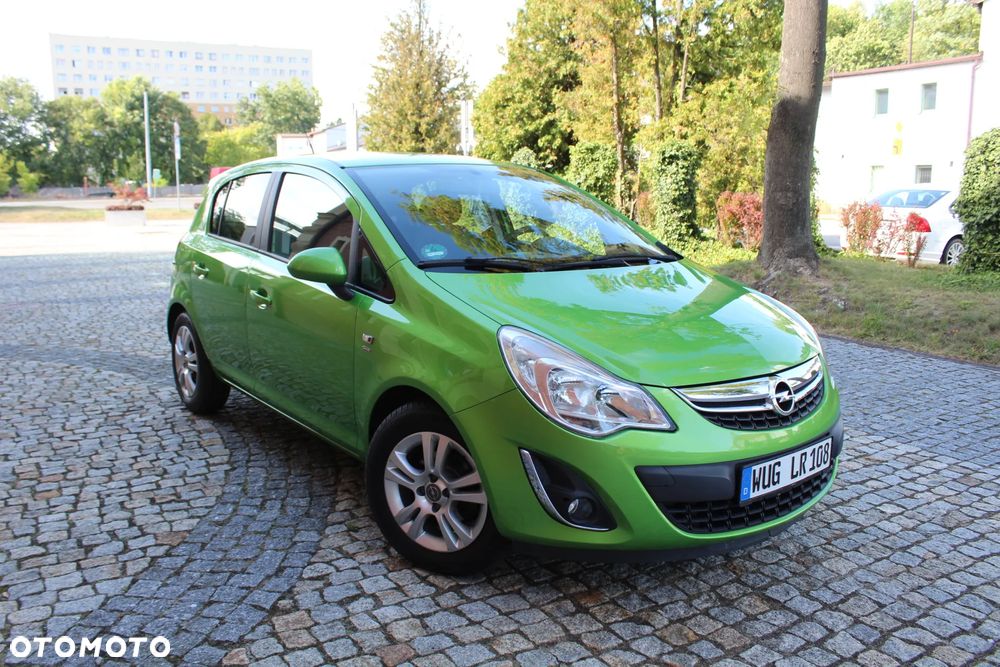Opel Corsa 1.2 16V Enjoy - 2
