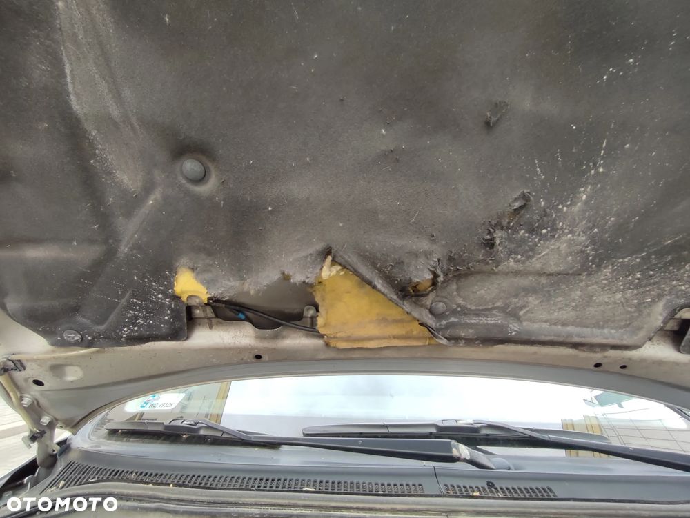 Toyota Avensis 1.8 VVT-i Sol - 11